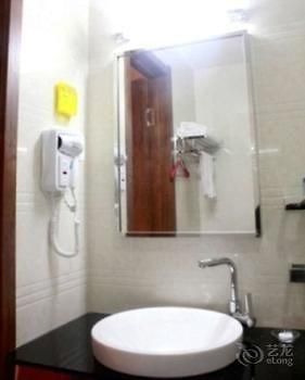 Hualian Business Hotel Shenyang Eksteriør billede